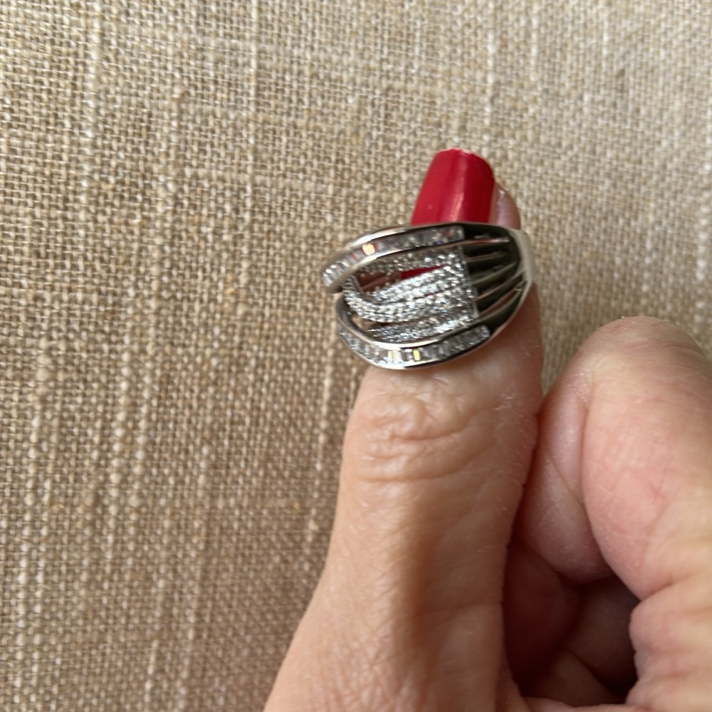 Fashion Ring - Picture 5 of 6